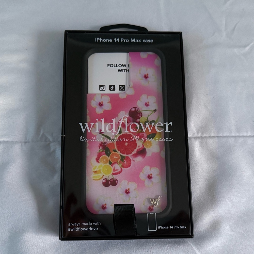 iPhone 14 Pro Max Wildflower case